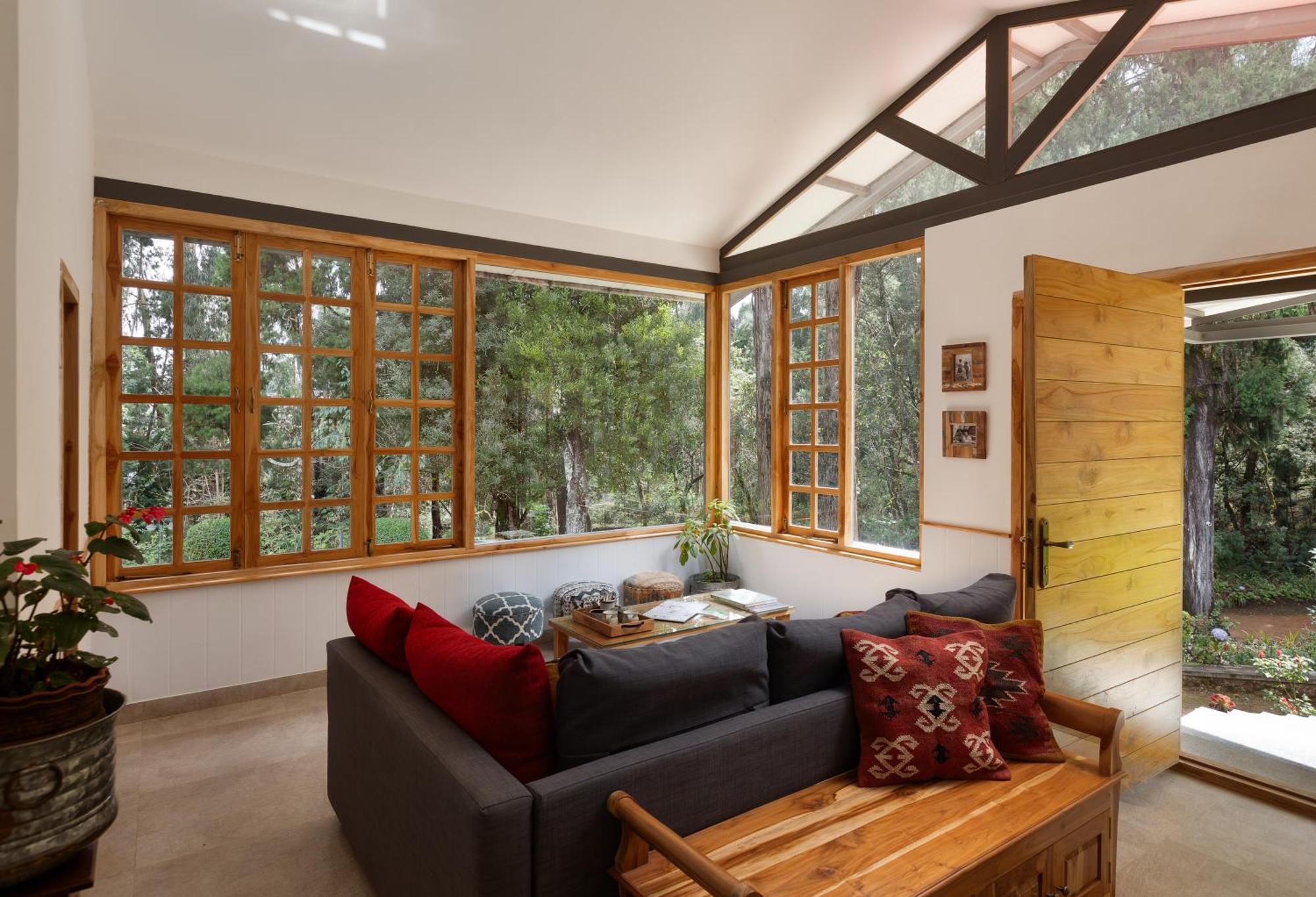 Saffronstays Dunnottar North By Kodai Lake- A 2-Bdr Villa Кодайканал Экстерьер фото