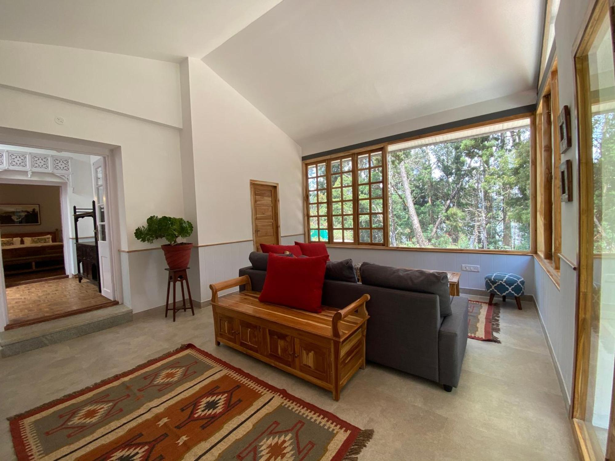 Saffronstays Dunnottar North By Kodai Lake- A 2-Bdr Villa Кодайканал Экстерьер фото